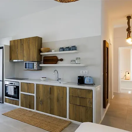 Joumy, Family Friendly, Pool, Close To Town 빌라 *